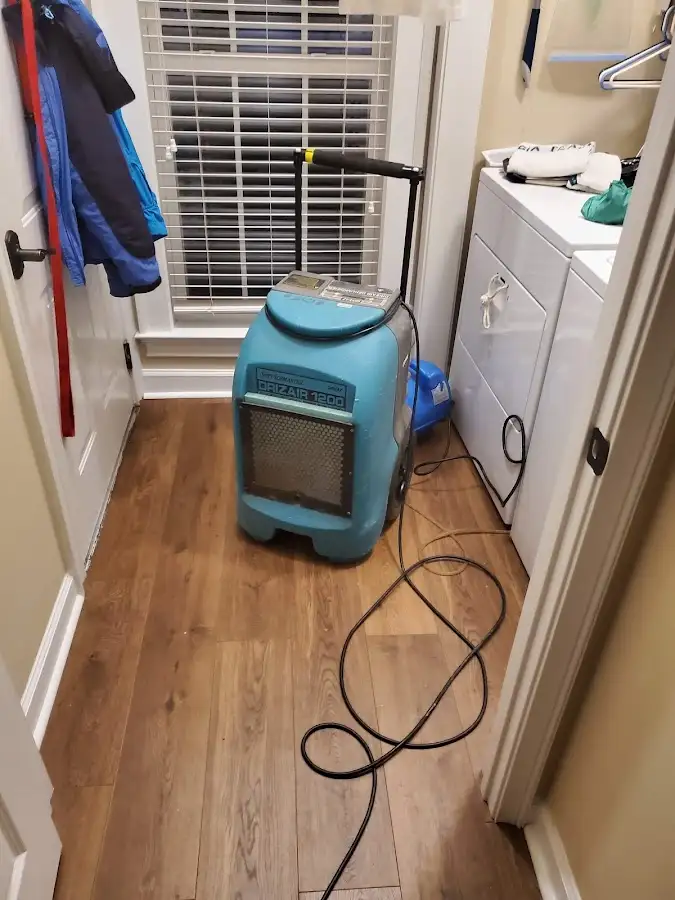 Commercial dehumidifier deployed for Crawl Space Restoration in Iroquois Point